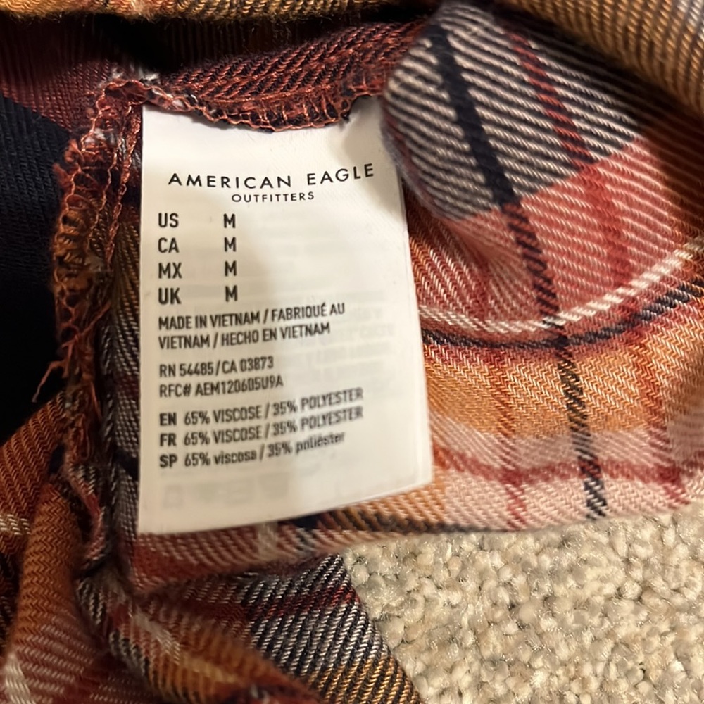 Button down shirt - Picture 5 of 6
